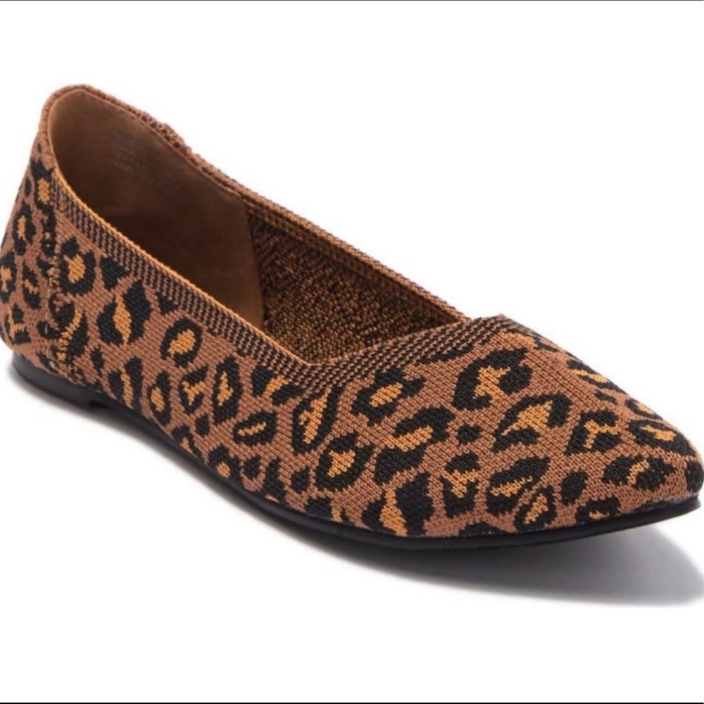 BRAND NEW—MIA Kerri Pointed Toe Flats 🥿 Leopard Print 🐆 Size 8.5